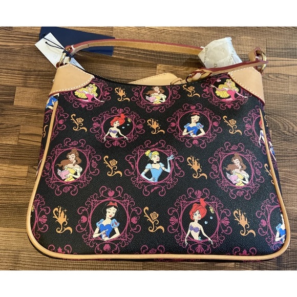 Disney Dooney and Bourke 1/2 Princess Marathon 2017 Purse NWT - Picture 7 of 7